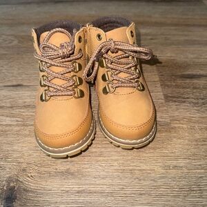 The children’s place boots